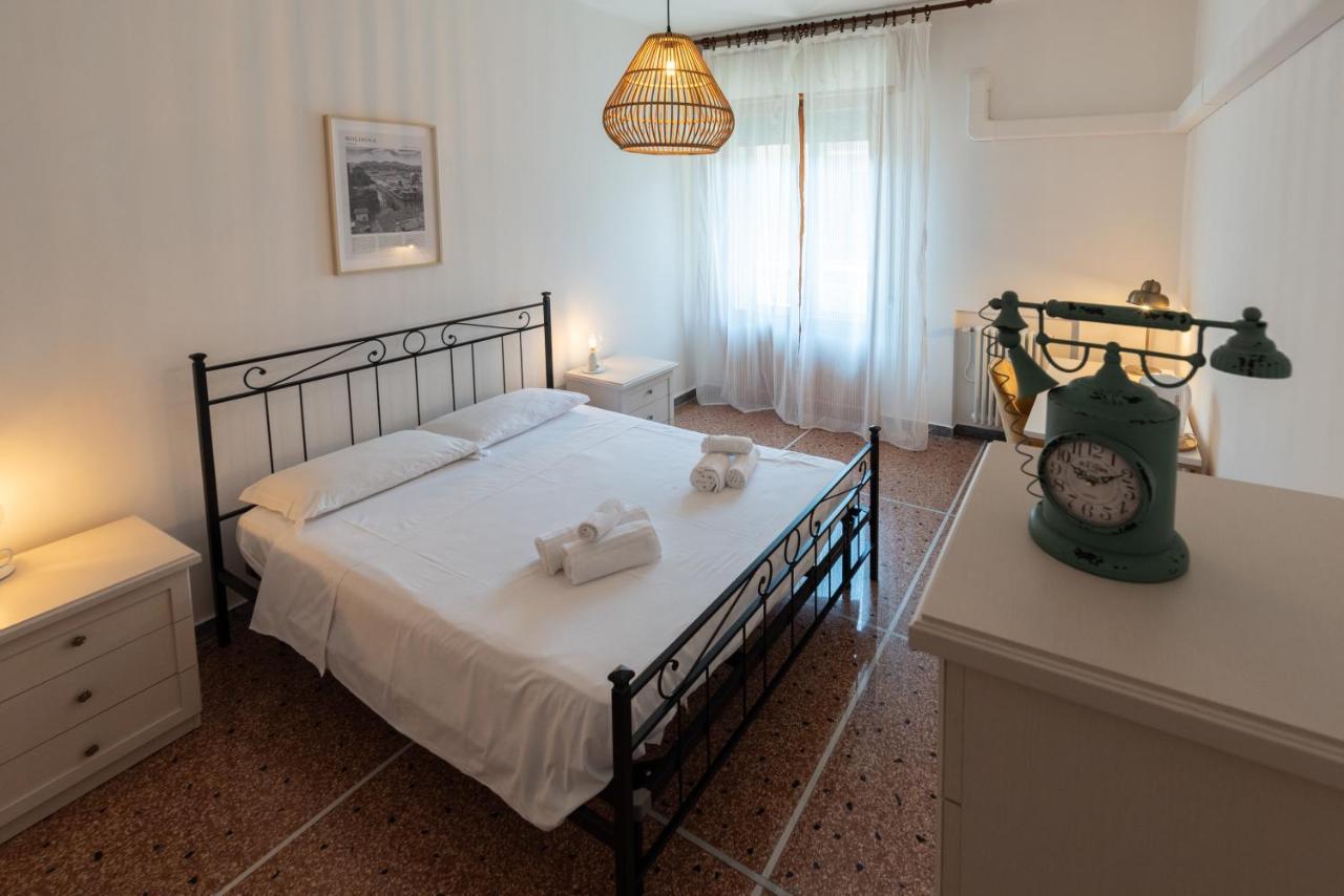 Montanari Home Zona Il S. Orsola Bologna Luaran gambar