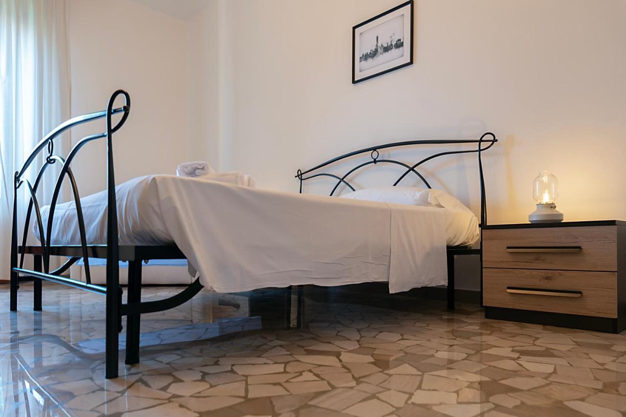 Montanari Home Zona Il S. Orsola Bologna Luaran gambar